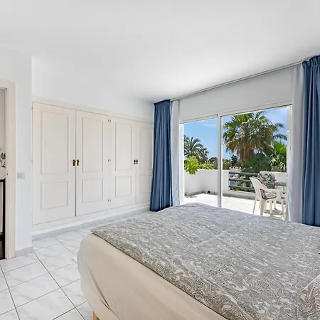 Golf Town House In Aloha With Pool&garden,